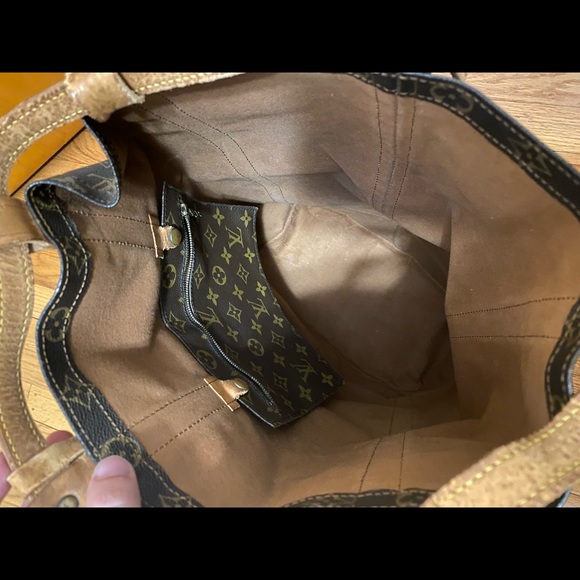 Louis Vuitton Vintage Bucket Backpack - Picture 7 of 8
